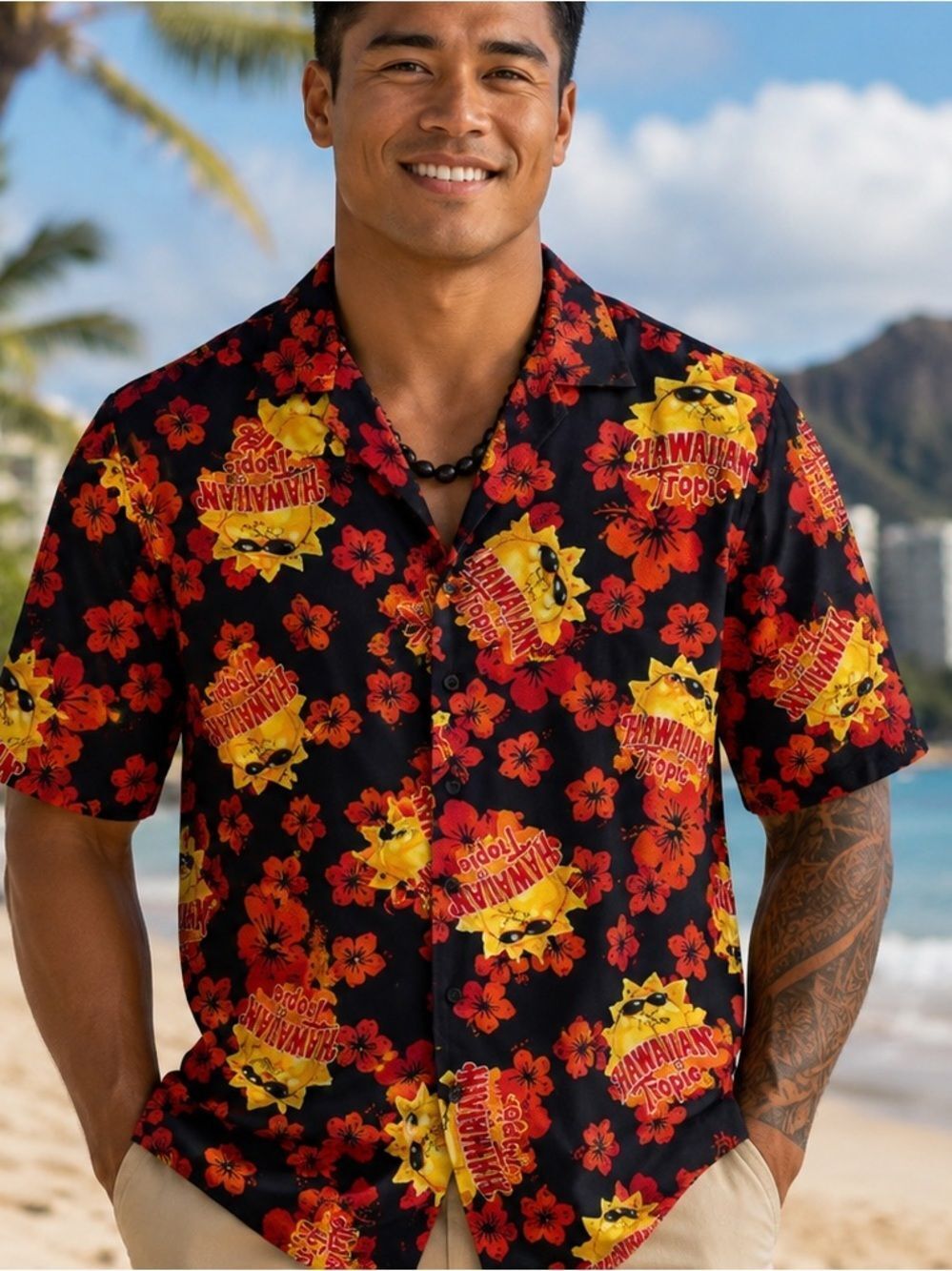 Hawaiian Tropic Print Button Up Men’s Shirt Size Large
